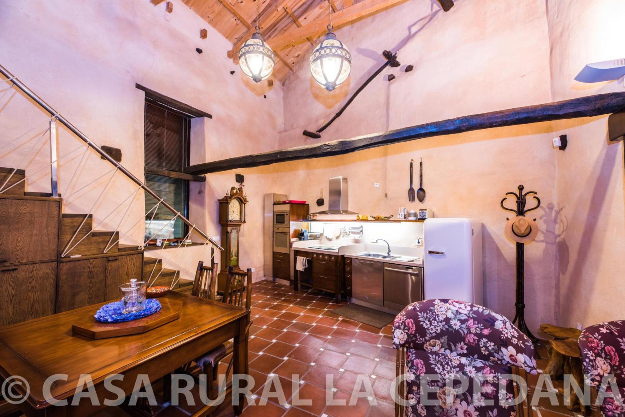 Descubre La Cepedana: Casa Rural Con Encanto En Cogorderos, A Solo 10 Km De Astorga Εξωτερικό φωτογραφία